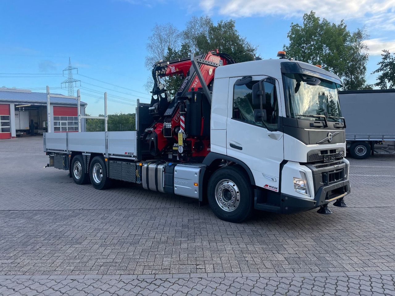 Volvo FMX 500 FASSI Ladekran F545 JIB & Winde Sofort - شاحنة كرين: صور 1 Volvo FMX 500 FASSI Ladekran F545 JIB & Winde Sofort - شاحنة كرين: صور 1