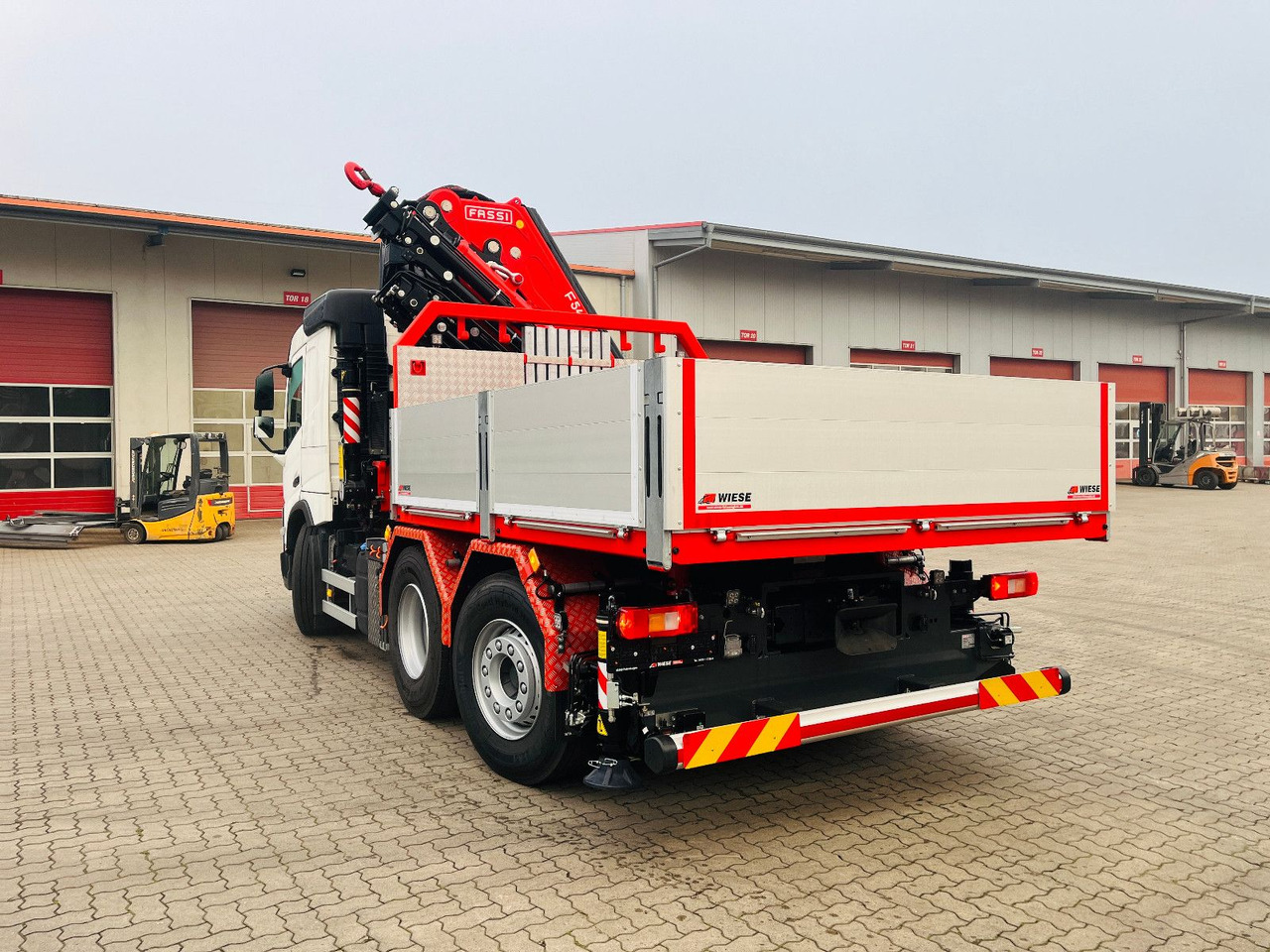 Volvo FMX 540 6x2 mit F545RA.2.28 - شاحنات مسطحة, شاحنة كرين: صور 5 Volvo FMX 540 6x2 mit F545RA.2.28 - شاحنات مسطحة, شاحنة كرين: صور 5