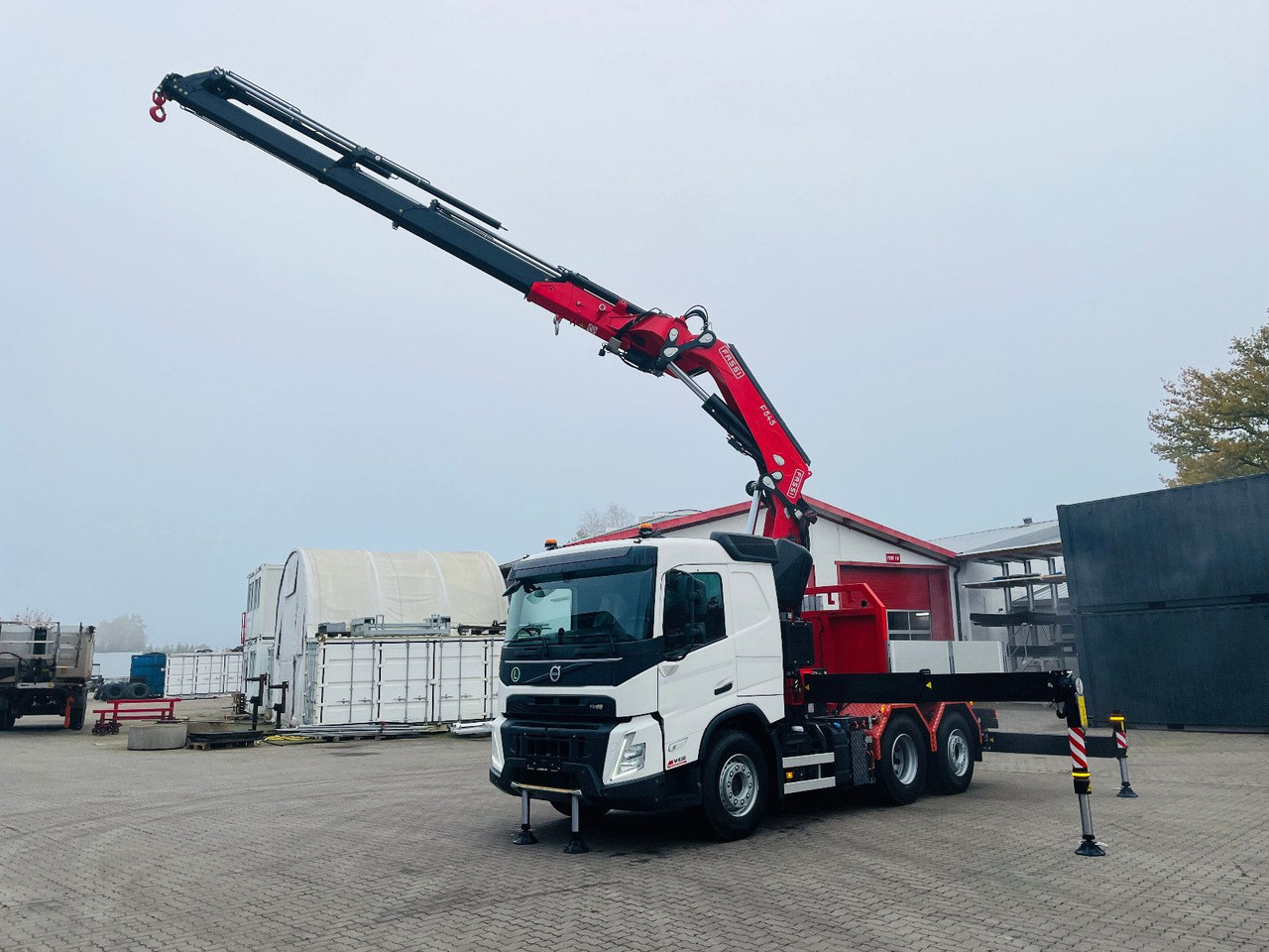 Volvo FMX 540 6x2 mit Kran Fassi F545.2.28 - شاحنة جرار: صور 5 Volvo FMX 540 6x2 mit Kran Fassi F545.2.28 - شاحنة جرار: صور 5