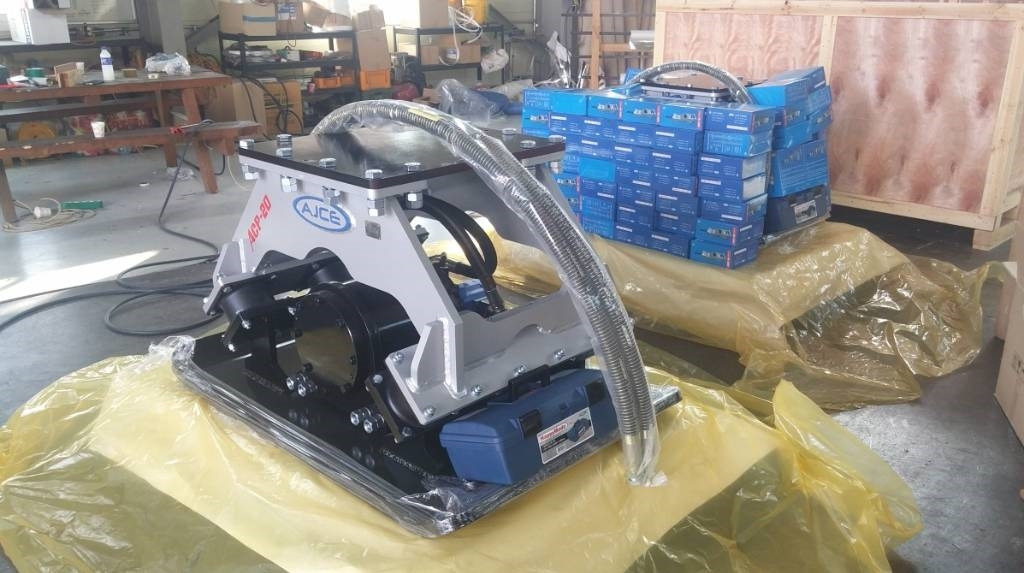 AJCE ACP-20 Vibration Plate Compactor - صفائح اهتزازية: صور 3 AJCE ACP-20 Vibration Plate Compactor - صفائح اهتزازية: صور 3