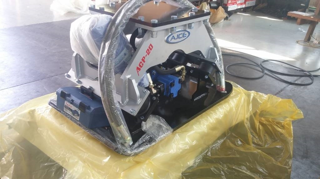 AJCE ACP-20 Vibration Plate Compactor - صفائح اهتزازية: صور 1 AJCE ACP-20 Vibration Plate Compactor - صفائح اهتزازية: صور 1