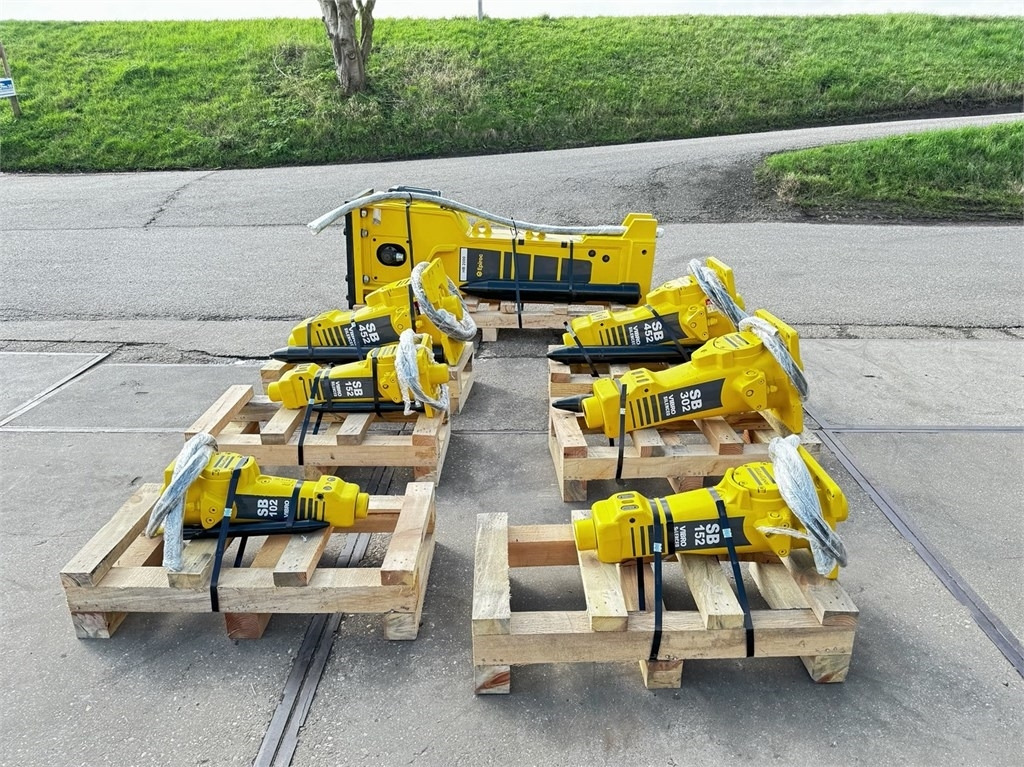 Atlas Copco SB 302 Epiroc SB302 - مطرقة هيدروليكية - آلات البناء: صور 4 Atlas Copco SB 302 Epiroc SB302 - مطرقة هيدروليكية - آلات البناء: صور 4