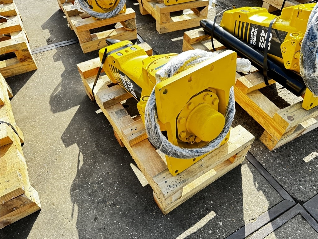 Atlas Copco SB 302 Epiroc SB302 - مطرقة هيدروليكية - آلات البناء: صور 2 Atlas Copco SB 302 Epiroc SB302 - مطرقة هيدروليكية - آلات البناء: صور 2