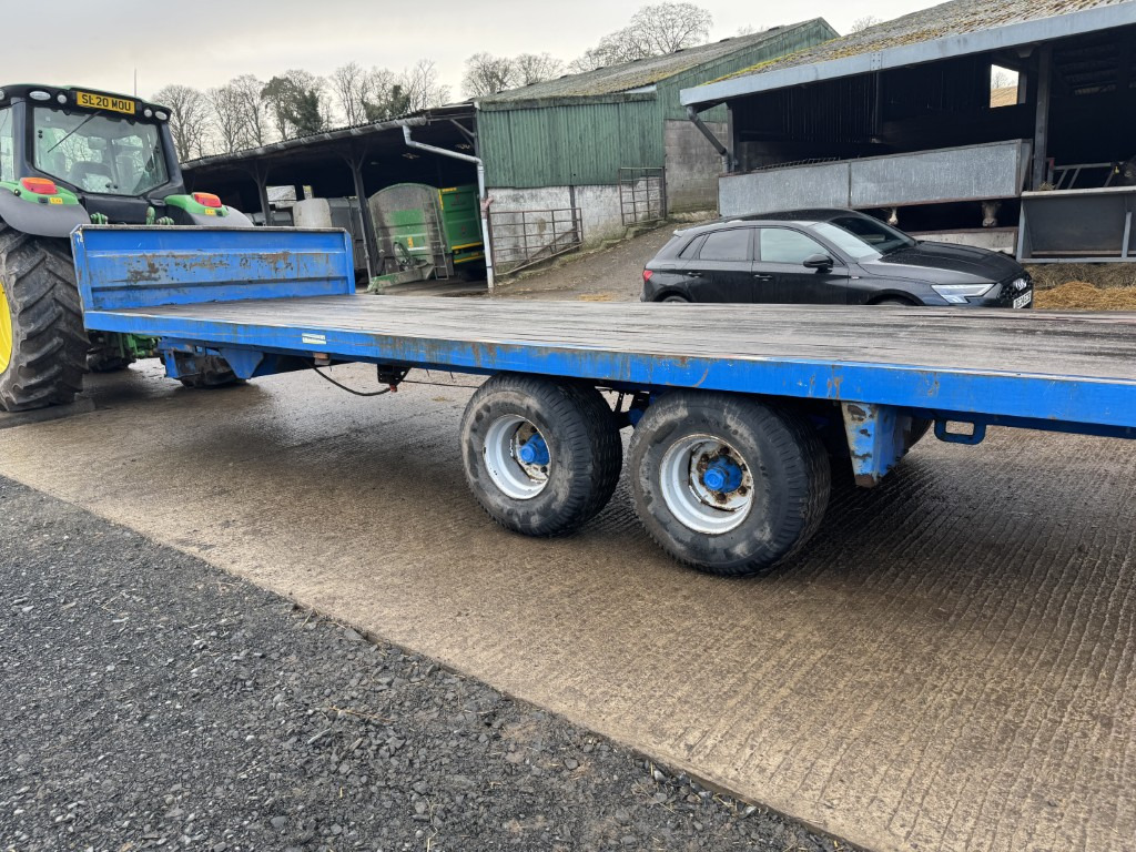 Stewart Bale trailer - جرار: صور 5 Stewart Bale trailer - جرار: صور 5