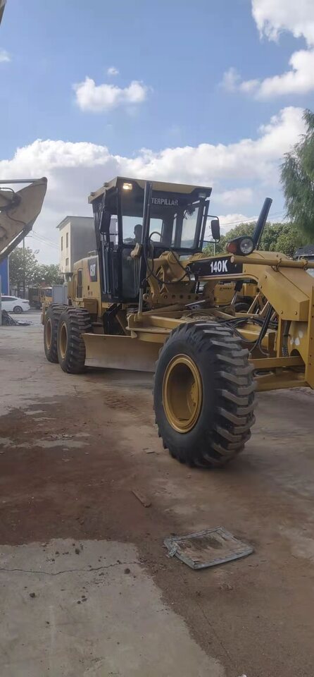 CATERPILLAR 140K - آلة تسوية الأرض: صور 4 CATERPILLAR 140K - آلة تسوية الأرض: صور 4
