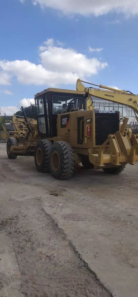 CATERPILLAR 140K - آلة تسوية الأرض: صور 5 CATERPILLAR 140K - آلة تسوية الأرض: صور 5