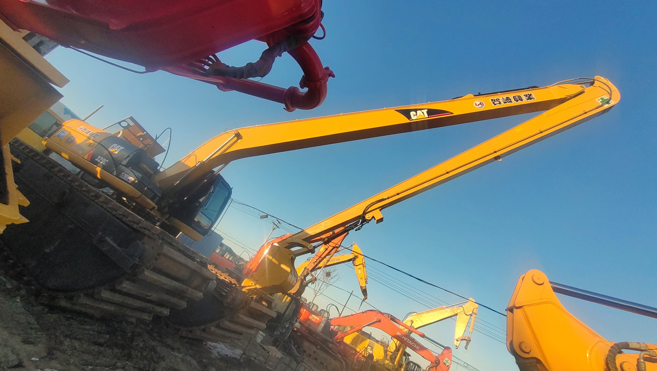 CATERPILLAR 320C - حفارات برمائية: صور 3 CATERPILLAR 320C - حفارات برمائية: صور 3