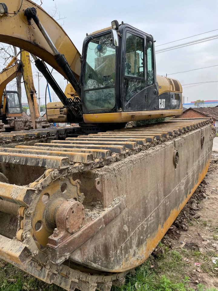 CATERPILLAR 320D - حفارات برمائية: صور 3 CATERPILLAR 320D - حفارات برمائية: صور 3