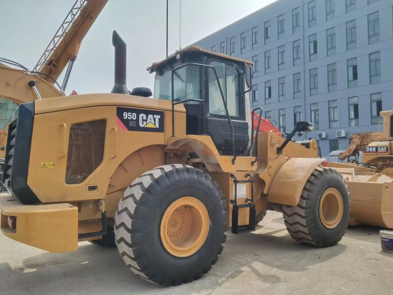 CATERPILLAR 950GC - اللودر بعجل: صور 3 CATERPILLAR 950GC - اللودر بعجل: صور 3