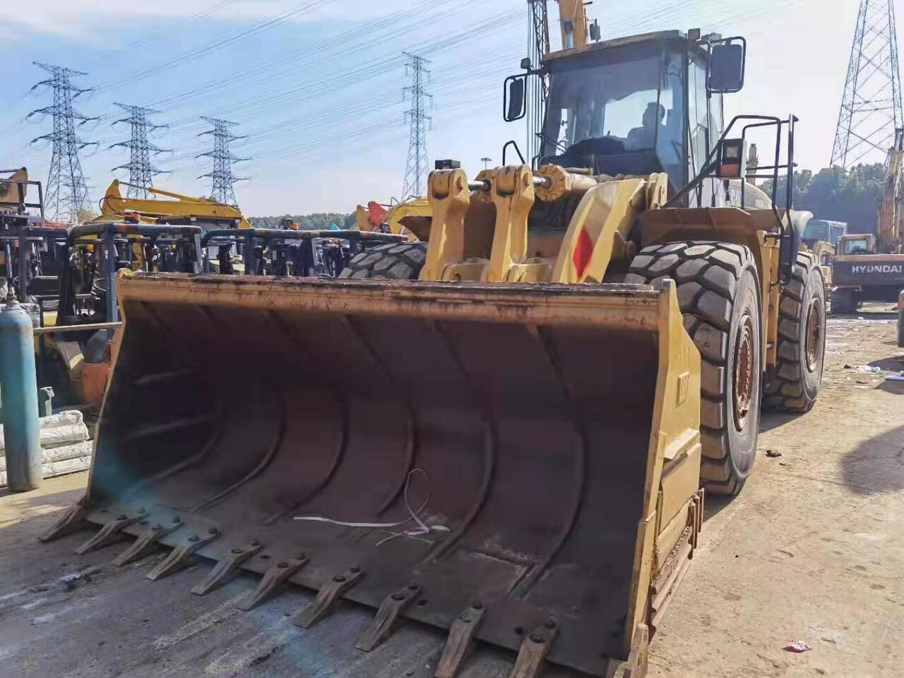 CATERPILLAR 980H - اللودر بعجل: صور 2 CATERPILLAR 980H - اللودر بعجل: صور 2