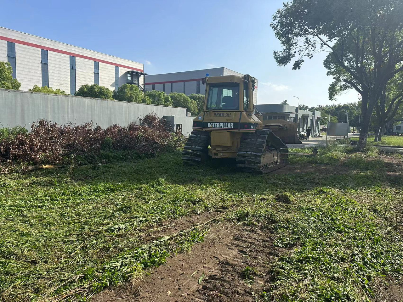 CATERPILLAR D5N - بلدوزر: صور 4 CATERPILLAR D5N - بلدوزر: صور 4