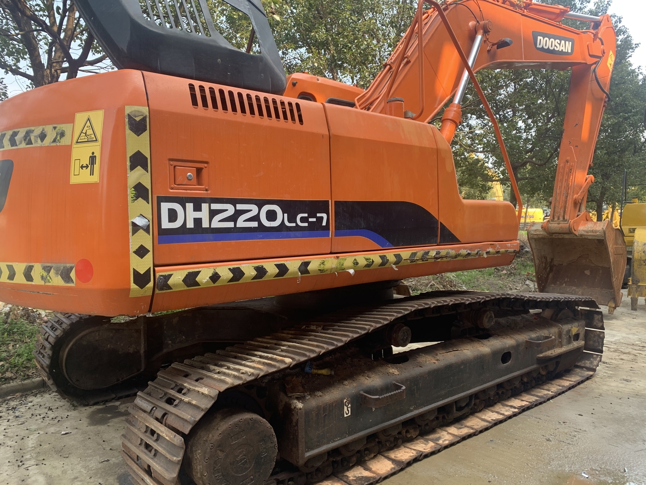 DOOSAN DH200LC-7 - حفارات زحافة: صور 4 DOOSAN DH200LC-7 - حفارات زحافة: صور 4