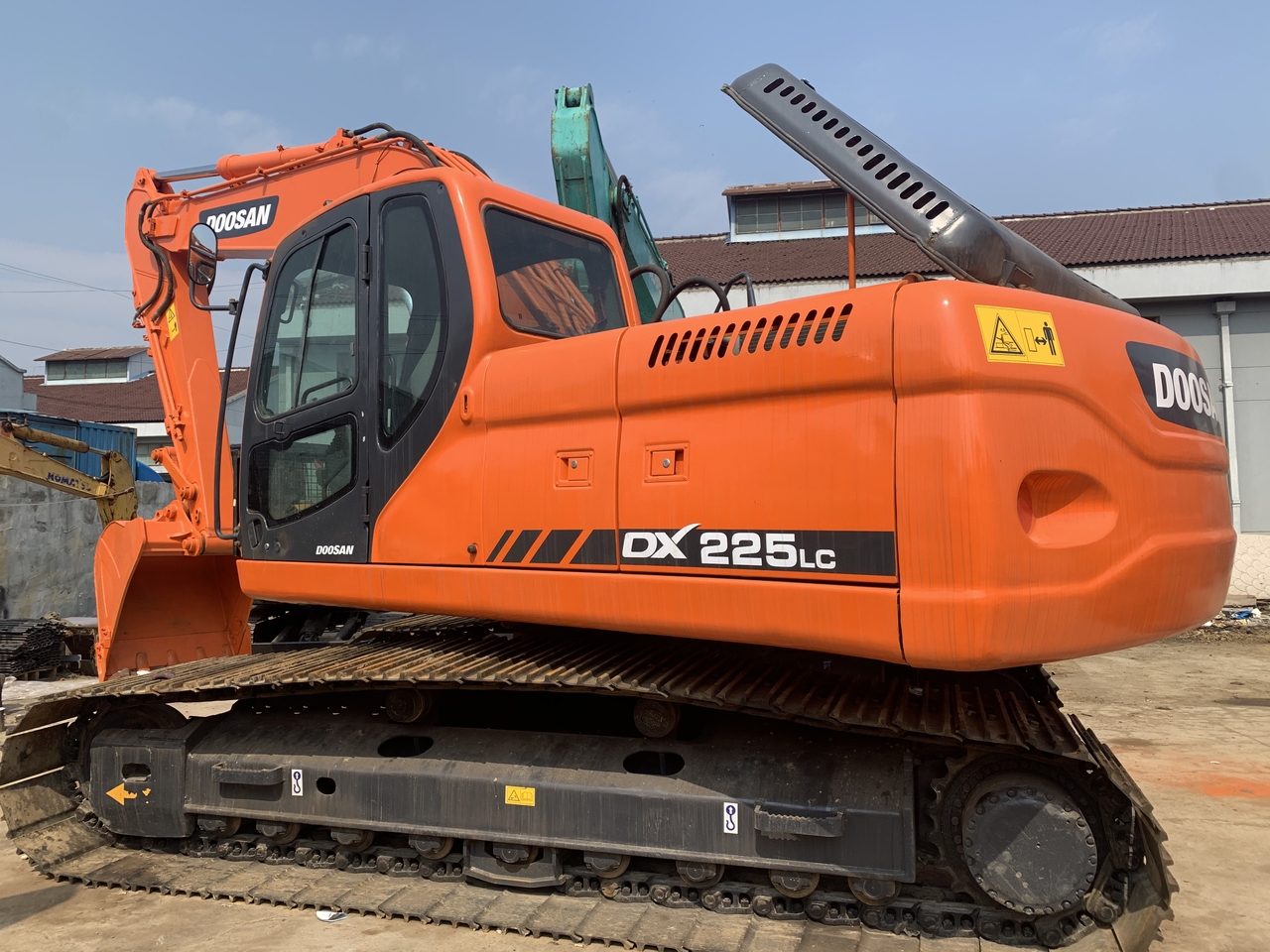 DOOSAN DX225LC - حفارات زحافة: صور 4 DOOSAN DX225LC - حفارات زحافة: صور 4