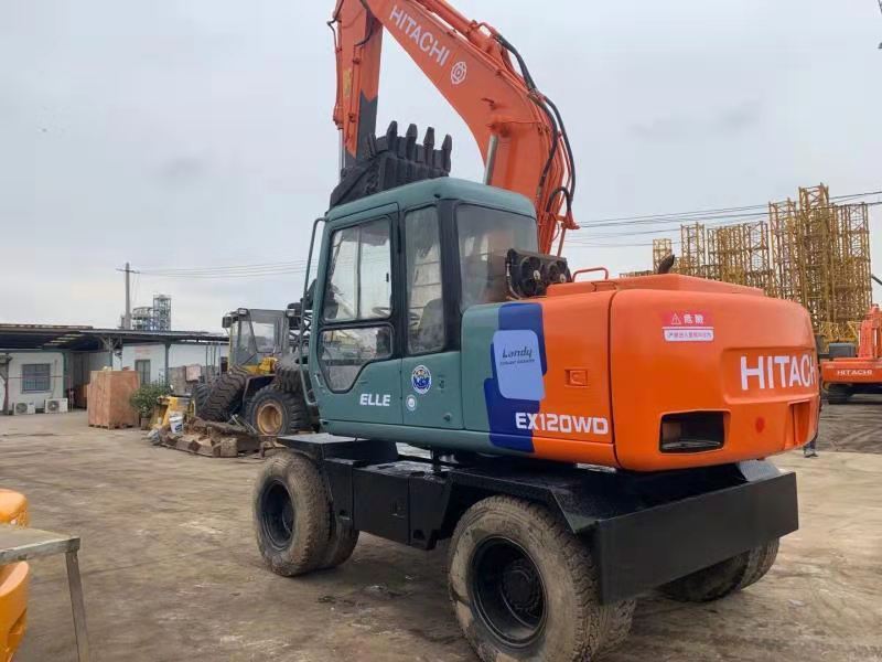 HITACHI EX120WD - حفارة على عجلات: صور 4 HITACHI EX120WD - حفارة على عجلات: صور 4