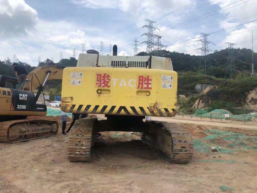 HITACHI ZX490 - حفارات زحافة: صور 3 HITACHI ZX490 - حفارات زحافة: صور 3