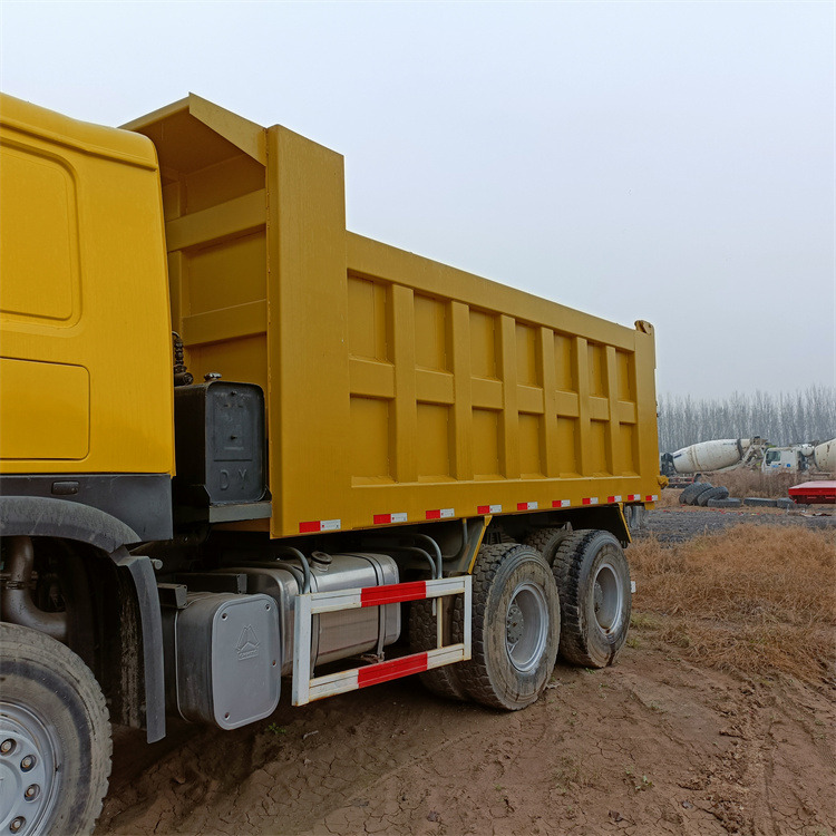 قلابات HOWO HOWO 6x4-375 truck tippers: صور 14
