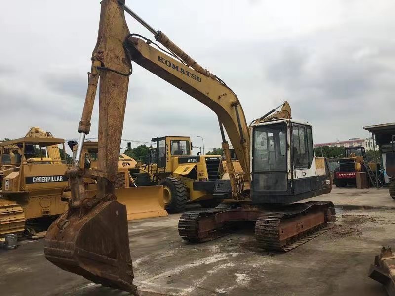 KOMATSU PC120-5 - حفارات زحافة: صور 2 KOMATSU PC120-5 - حفارات زحافة: صور 2