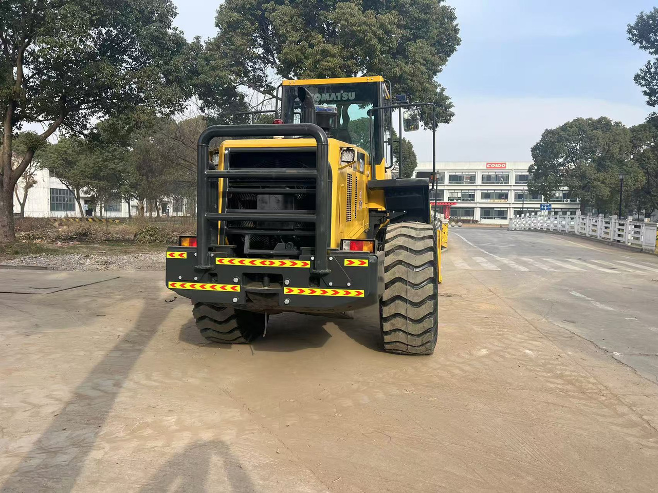 KOMATSU WA380-6 - اللودر بعجل: صور 2 KOMATSU WA380-6 - اللودر بعجل: صور 2