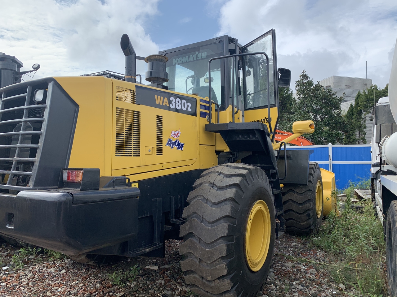 KOMATSU WA380Z - اللودر بعجل: صور 2 KOMATSU WA380Z - اللودر بعجل: صور 2