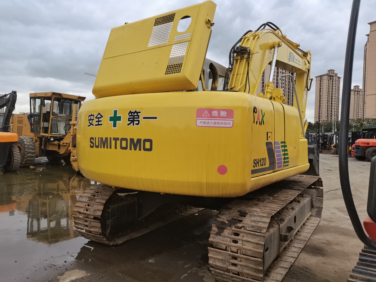 Sumitomo SH120 - حفارات زحافة: صور 2 Sumitomo SH120 - حفارات زحافة: صور 2