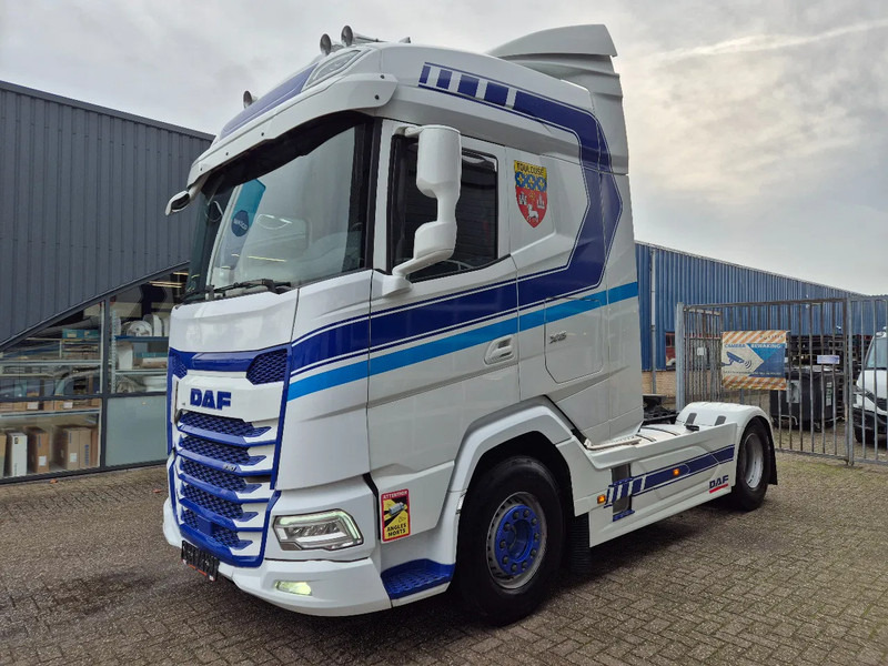 DAF XG 530/ (1) 2022/ Retarder/ LED/ Park Airco/ Navi/ Full option - شاحنة جرار: صور 5 DAF XG 530/ (1) 2022/ Retarder/ LED/ Park Airco/ Navi/ Full option - شاحنة جرار: صور 5