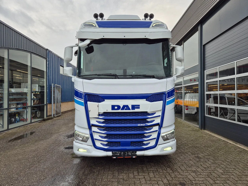 DAF XG 530/ (1) 2022/ Retarder/ LED/ Park Airco/ Navi/ Full option - شاحنة جرار: صور 4 DAF XG 530/ (1) 2022/ Retarder/ LED/ Park Airco/ Navi/ Full option - شاحنة جرار: صور 4