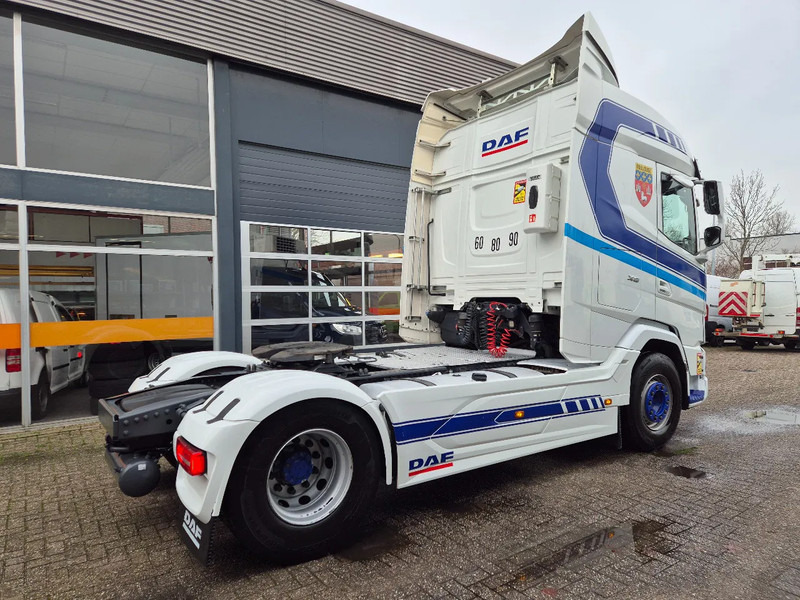 DAF XG 530/ (1) 2022/ Retarder/ LED/ Park Airco/ Navi/ Full option - شاحنة جرار: صور 3 DAF XG 530/ (1) 2022/ Retarder/ LED/ Park Airco/ Navi/ Full option - شاحنة جرار: صور 3