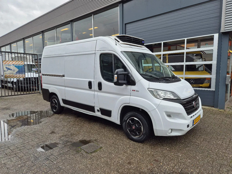 Fiat Ducato 2.3D L2H2 Koelwagen/ Carrier Xarios 300/ Standby 230V - الشاحنات الصغيرة المبردة: صور 1 Fiat Ducato 2.3D L2H2 Koelwagen/ Carrier Xarios 300/ Standby 230V - الشاحنات الصغيرة المبردة: صور 1