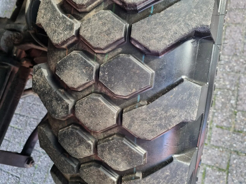 المطافئ Iveco Magirus EUROFIRE/ 95E18 4x4 FIRETRUCK / EXPEDITIONTRUCK: صور 13 المطافئ Iveco Magirus EUROFIRE/ 95E18 4x4 FIRETRUCK / EXPEDITIONTRUCK: صور 13