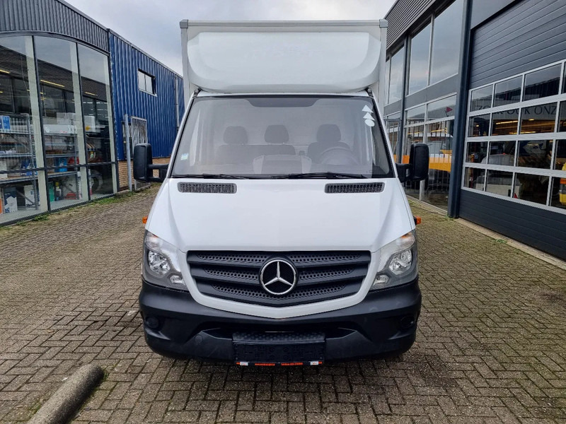 Mercedes-Benz Sprinter 314 CDI Koffer 20 M3 LBW Dhollandia Euro 6B - الشاحنات الصغيرة صندوق مغلق: صور 3 Mercedes-Benz Sprinter 314 CDI Koffer 20 M3 LBW Dhollandia Euro 6B - الشاحنات الصغيرة صندوق مغلق: صور 3
