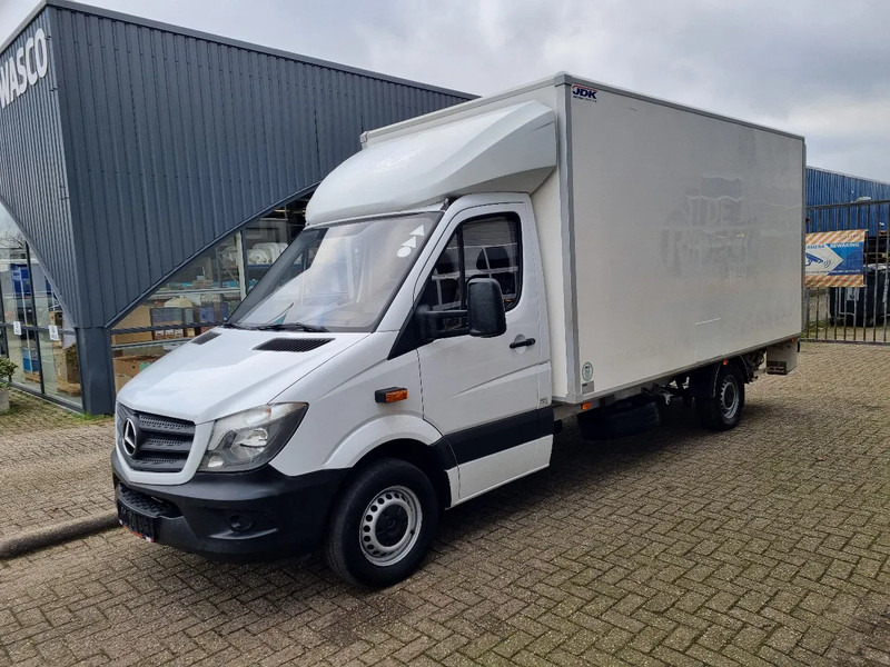 Mercedes-Benz Sprinter 314 CDI Koffer 20 M3 LBW Dhollandia Euro 6B - الشاحنات الصغيرة صندوق مغلق: صور 4 Mercedes-Benz Sprinter 314 CDI Koffer 20 M3 LBW Dhollandia Euro 6B - الشاحنات الصغيرة صندوق مغلق: صور 4