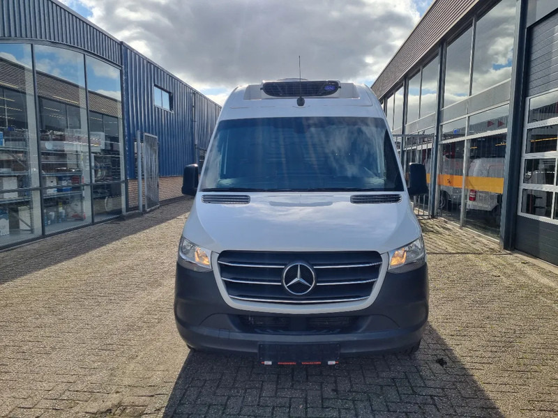 Mercedes-Benz Sprinter 315 CDI L4H2 XXL Koelwagen Carrier Viento 350 Euro 6D-T - الشاحنات الصغيرة المبردة: صور 3 Mercedes-Benz Sprinter 315 CDI L4H2 XXL Koelwagen Carrier Viento 350 Euro 6D-T - الشاحنات الصغيرة المبردة: صور 3