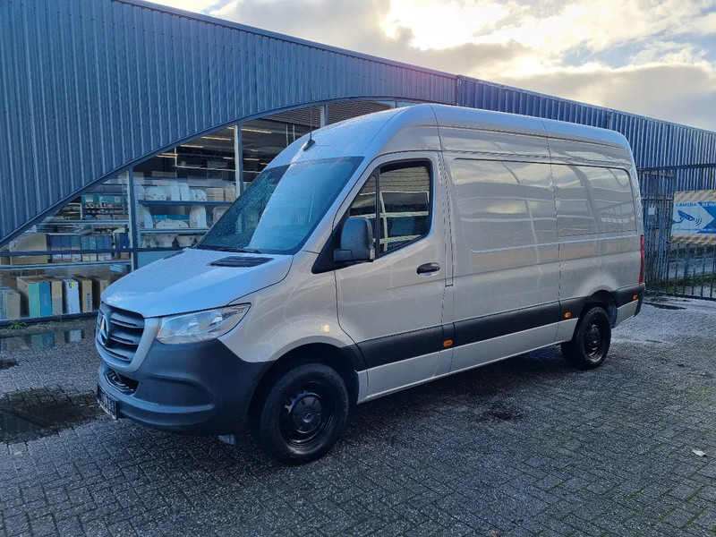 Mercedes-Benz Sprinter 316 CDI L2H2 2.2 CDI RWD Euro 6C - فان: صور 4 Mercedes-Benz Sprinter 316 CDI L2H2 2.2 CDI RWD Euro 6C - فان: صور 4