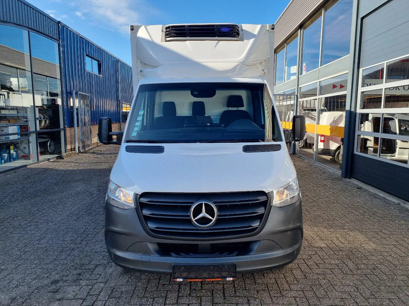 Mercedes-Benz Sprinter 516 CDI Kuhlkoffer/ Carrier/ 8 PALLETS/ EURO 6D - الشاحنات الصغيرة المبردة: صور 3 Mercedes-Benz Sprinter 516 CDI Kuhlkoffer/ Carrier/ 8 PALLETS/ EURO 6D - الشاحنات الصغيرة المبردة: صور 3