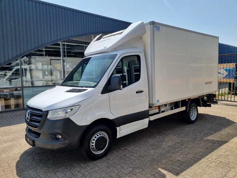 Mercedes-Benz Sprinter 519 CDI 3.0 V6 KUHLKOFFER ATP TK V300MAX ST230V +20C / -20C - الشاحنات الصغيرة المبردة: صور 4 Mercedes-Benz Sprinter 519 CDI 3.0 V6 KUHLKOFFER ATP TK V300MAX ST230V +20C / -20C - الشاحنات الصغيرة المبردة: صور 4