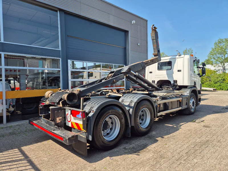 Scania P360 6X4 Containersysteem/ 21T Multilift/ Adjustable Hook - شاحنة ذات الخطاف: صور 3 Scania P360 6X4 Containersysteem/ 21T Multilift/ Adjustable Hook - شاحنة ذات الخطاف: صور 3