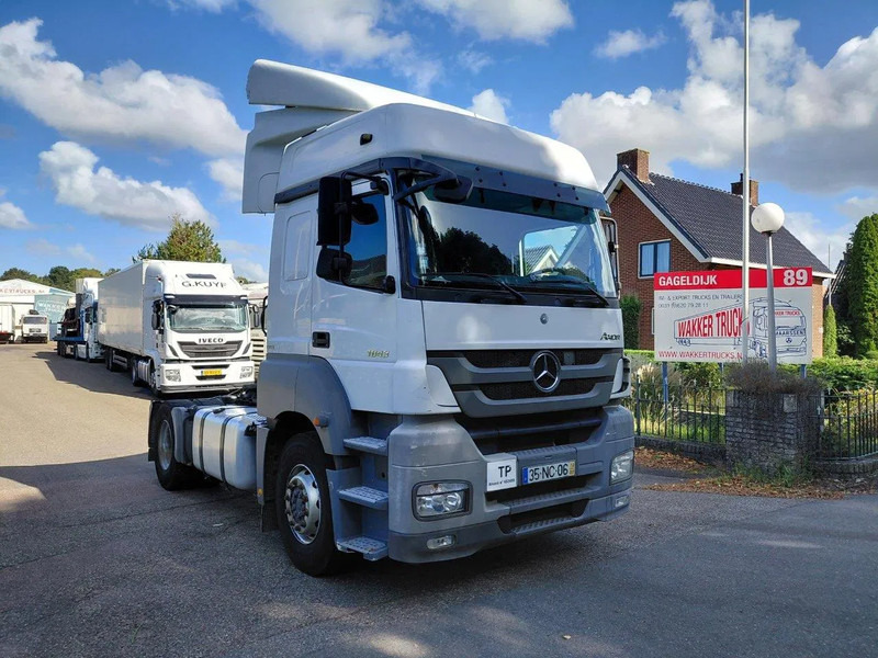 Mercedes-Benz Axor 1843 4x2 Retarder 2 Pieces - شاحنة جرار: صور 2 Mercedes-Benz Axor 1843 4x2 Retarder 2 Pieces - شاحنة جرار: صور 2