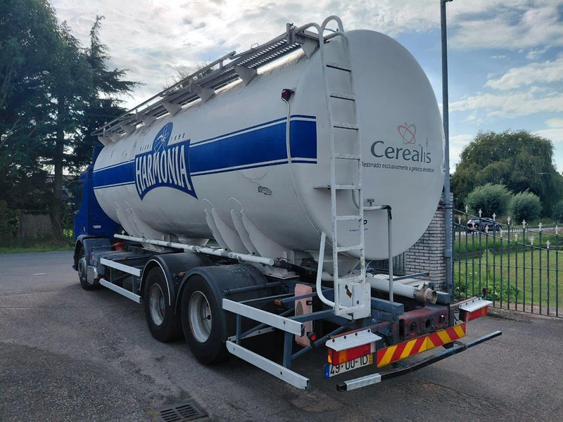 Renault Premium 300 6x2 Silo !!! MECHANIC INJECTORS AND FUEL PUMP !!! - شاحنة صهريج: صور 3 Renault Premium 300 6x2 Silo !!! MECHANIC INJECTORS AND FUEL PUMP !!! - شاحنة صهريج: صور 3