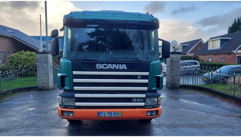 Scania P94-220 Manual Steel - شاحنات مسطحة: صور 5 Scania P94-220 Manual Steel - شاحنات مسطحة: صور 5