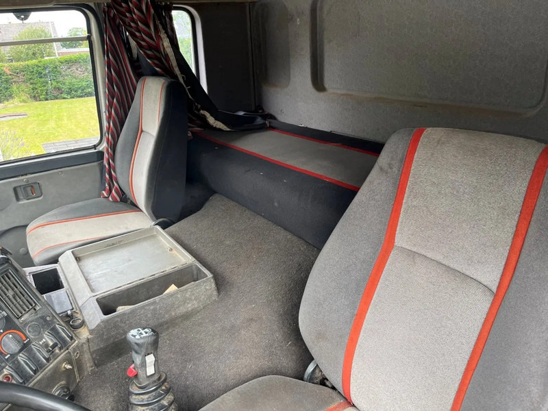 شاحنة جرار Volvo FL 10.320 4X2 TRUCKHEAD FULL STEEL SUSPENSION: صور 14 شاحنة جرار Volvo FL 10.320 4X2 TRUCKHEAD FULL STEEL SUSPENSION: صور 14