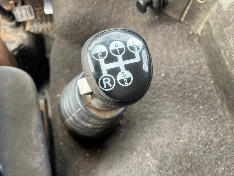 شاحنة جرار Volvo FL 10.320 4X2 TRUCKHEAD FULL STEEL SUSPENSION: صور 16 شاحنة جرار Volvo FL 10.320 4X2 TRUCKHEAD FULL STEEL SUSPENSION: صور 16