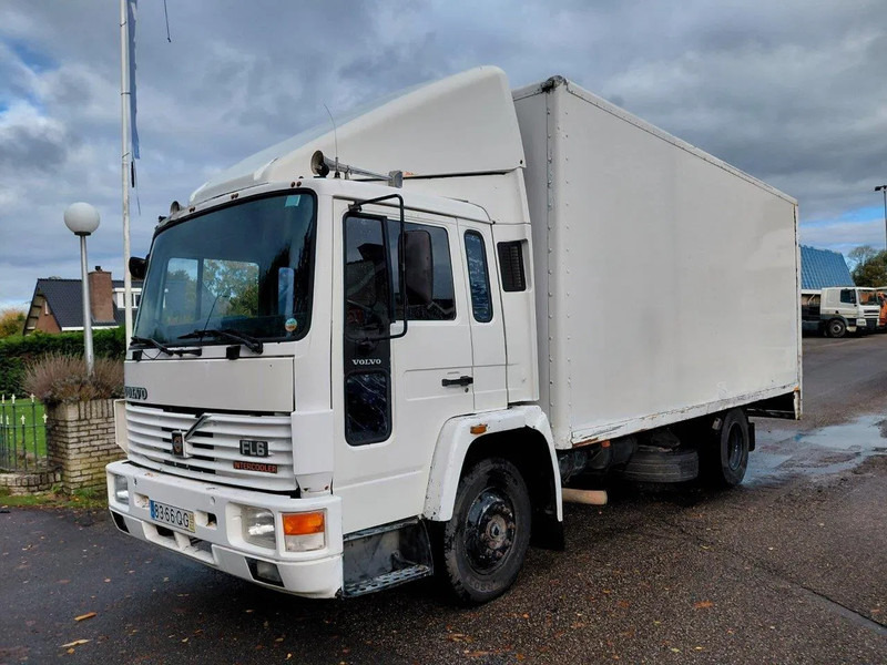 Volvo FL 6 4x2 Box - بصندوق مغلق شاحنة: صور 1 Volvo FL 6 4x2 Box - بصندوق مغلق شاحنة: صور 1