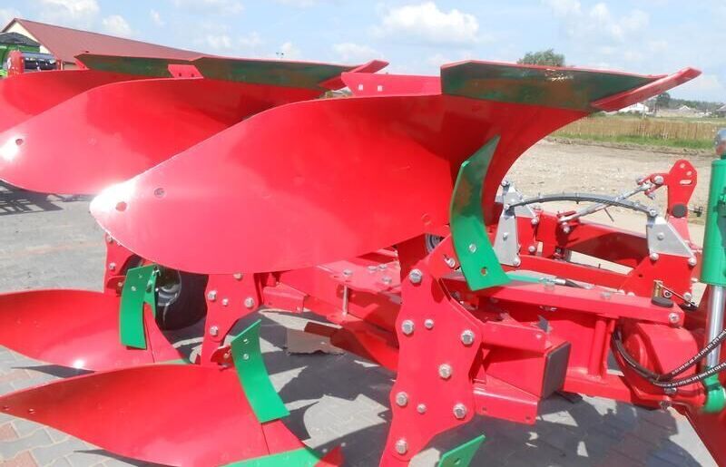AGRO-MASZ Pług obrotowy 3-skibowy - محراث: صور 3 AGRO-MASZ Pług obrotowy 3-skibowy - محراث: صور 3