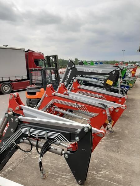 Metal-Technik Frontlader für CASE FARMALL 95A, 105A, 105C / Ładowacz czołowy d - لوادر وحفارات أمامية: صور 3 Metal-Technik Frontlader für CASE FARMALL 95A, 105A, 105C / Ładowacz czołowy d - لوادر وحفارات أمامية: صور 3