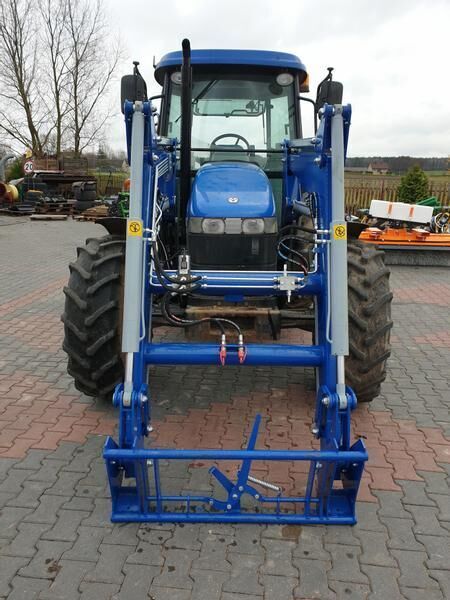 Metal-Technik für NEW HOLLAND TL 90 - لوادر وحفارات أمامية: صور 2 Metal-Technik für NEW HOLLAND TL 90 - لوادر وحفارات أمامية: صور 2