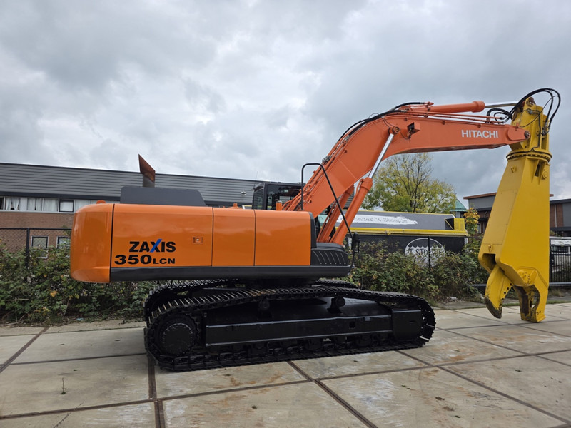 Hitachi zx350lcn-5B labounty scrap shear hitachi zx 350 genesis labounty fortress - حفارة النقل والشحن: صور 1 Hitachi zx350lcn-5B labounty scrap shear hitachi zx 350 genesis labounty fortress - حفارة النقل والشحن: صور 1