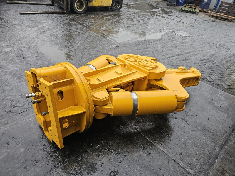 Epiroc atlas copco kruppcc3000 crusher atlas copco cc epiroc - ماكينة القص الهيدروليكي: صور 4 Epiroc atlas copco kruppcc3000 crusher atlas copco cc epiroc - ماكينة القص الهيدروليكي: صور 4