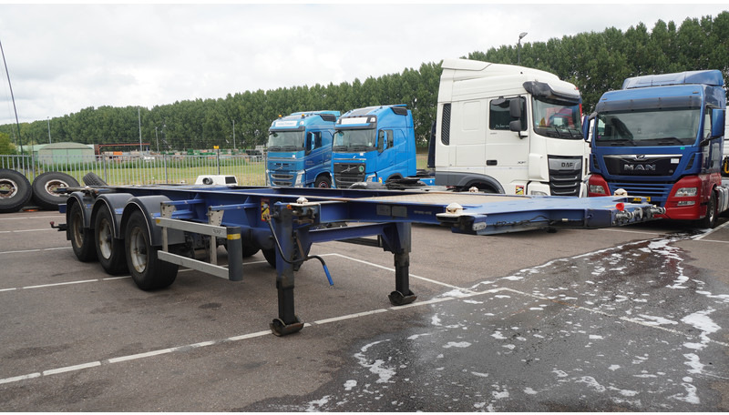Burg 3 AXLE CONTAINER 30 FT TRANSPORT TRAILER - شاحنات الحاويات / جسم علوي قابل للتغيير نصف مقطورة: صور 3 Burg 3 AXLE CONTAINER 30 FT TRANSPORT TRAILER - شاحنات الحاويات / جسم علوي قابل للتغيير نصف مقطورة: صور 3