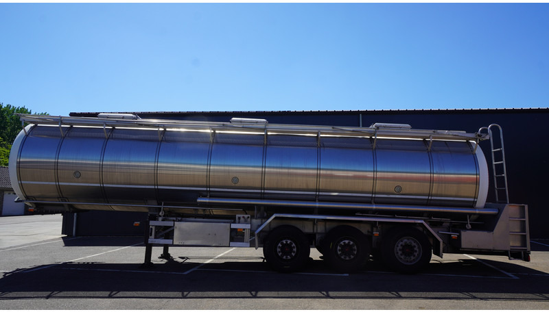 Burg 3 AXLE FOOD TRAILER 38.000 LTR - نصف مقطورة صهريج: صور 1 Burg 3 AXLE FOOD TRAILER 38.000 LTR - نصف مقطورة صهريج: صور 1