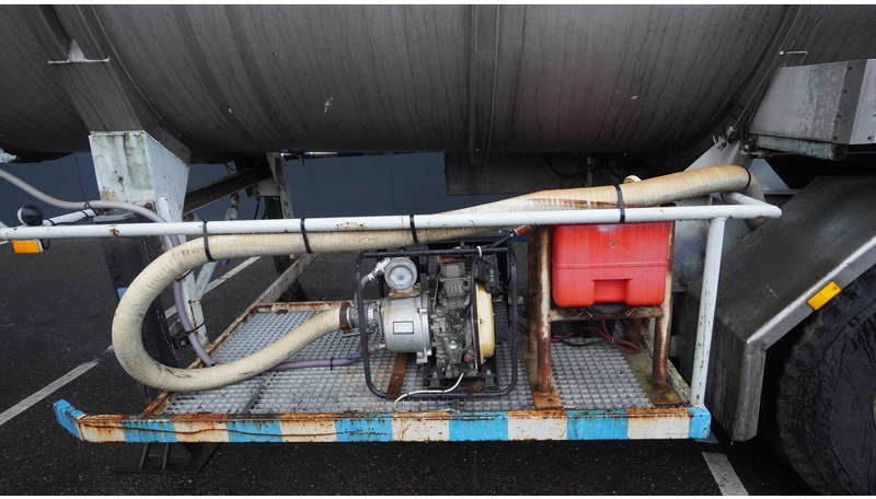 Burg 3 AXLE WATER TANK 29.975LTR - نصف مقطورة صهريج: صور 4 Burg 3 AXLE WATER TANK 29.975LTR - نصف مقطورة صهريج: صور 4